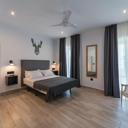 La Posada Del Teatro H Boutique Parking Gratis เมรีดา ภายนอก รูปภาพ