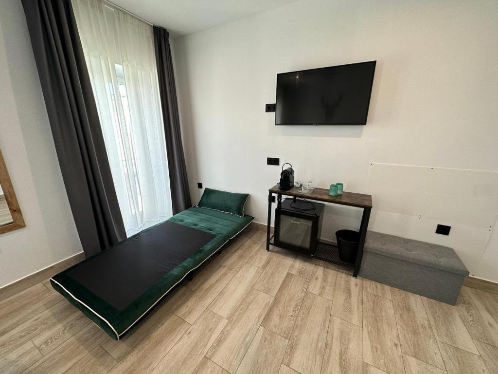 La Posada Del Teatro H Boutique Parking Gratis เมรีดา ภายนอก รูปภาพ